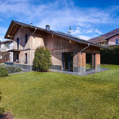 Woodhouse By Interhome