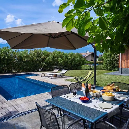 Woodhouse By Interhome Colico