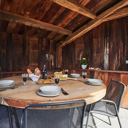 Woodhouse By Interhome * Colico