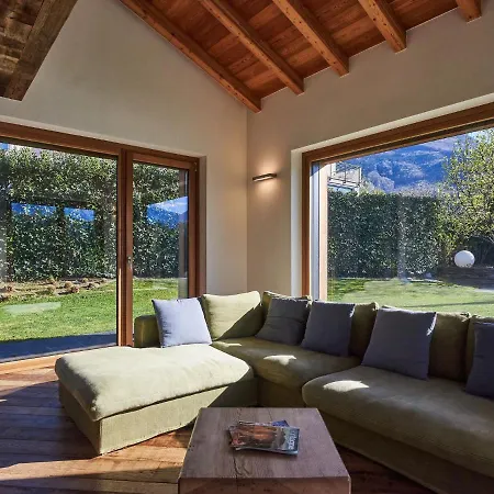 Woodhouse By Interhome Villa *