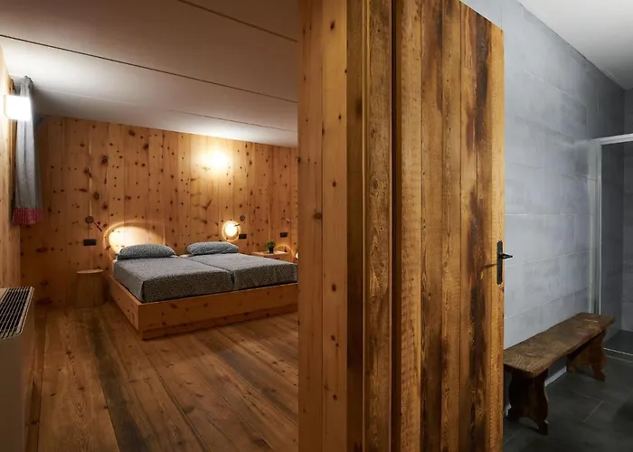 Woodhouse By Interhome Villa