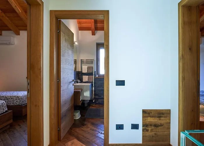 Woodhouse By Interhome