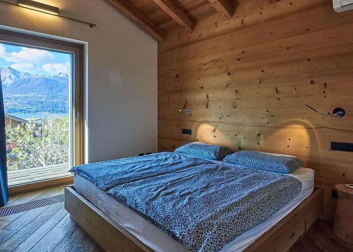 Woodhouse By Interhome Colico