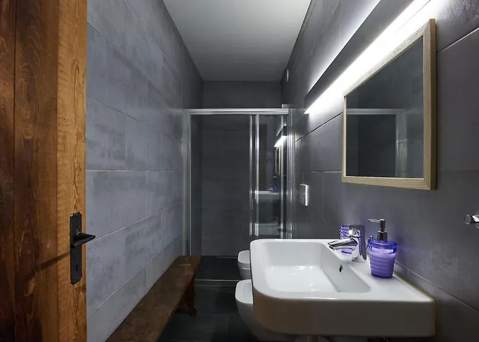 Woodhouse By Interhome * Colico