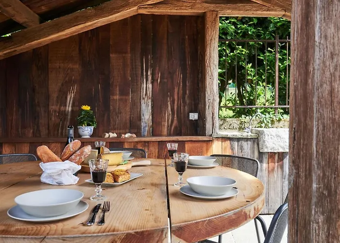 Villa Woodhouse By Interhome