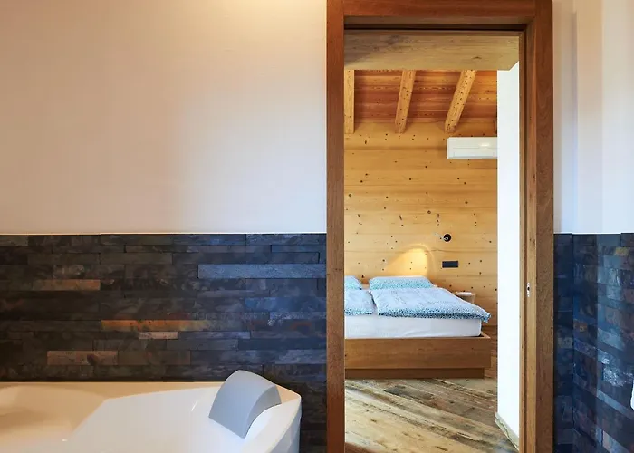 Woodhouse By Interhome Colico