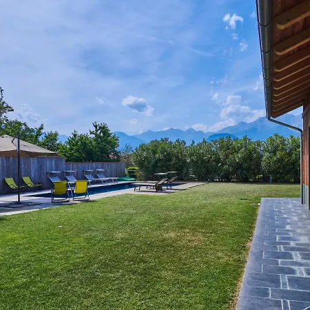 Woodhouse By Interhome Villa *