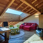 Woodhouse By Interhome Villa *